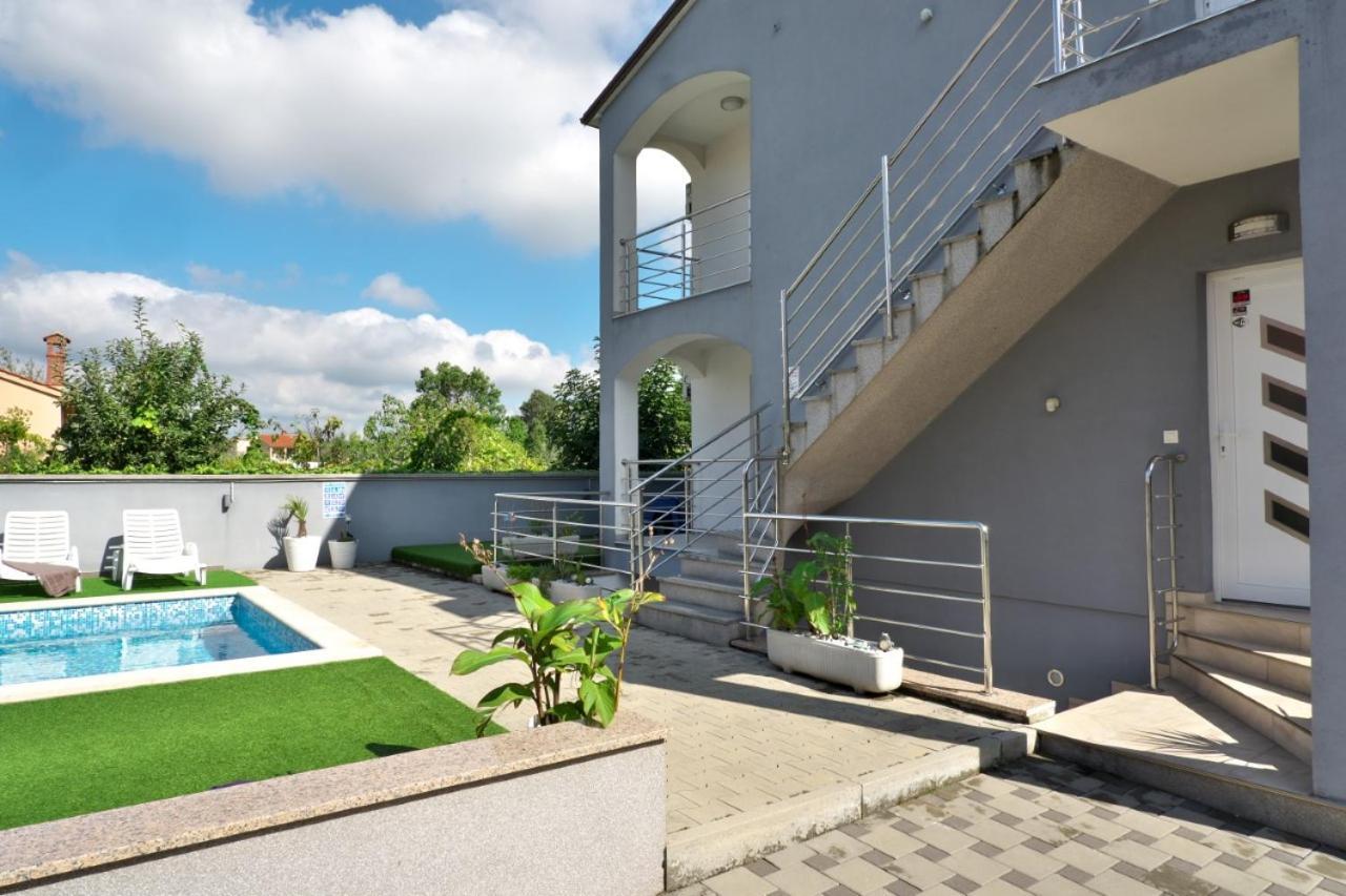 Villa Miskovic Banjole Exteriér fotografie